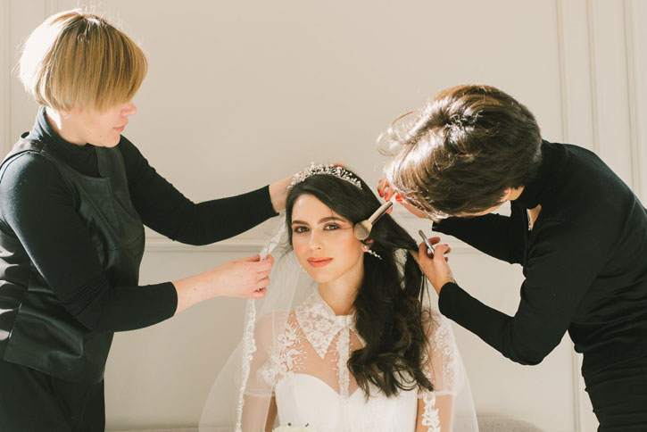 Top Makeup Brands For Brides Used By Salon Professionals